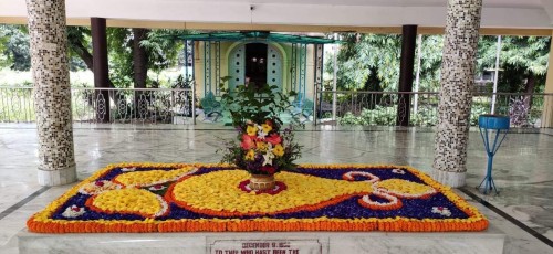 397 Samadhi Decorations at Sri Aurobindo Yoga Mandir Rourkela