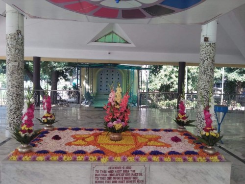 567 Samadhi Decorations at Sri Aurobindo Yoga Mandir Rourkela