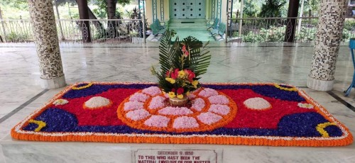 610 Samadhi Decorations at Sri Aurobindo Yoga Mandir Rourkela