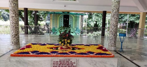 633 Samadhi Decorations at Sri Aurobindo Yoga Mandir Rourkela