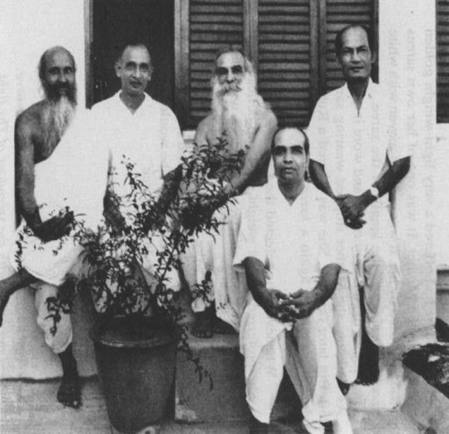 Banshidar, Pujalal, Champaklal, Nirodbaran and Lallubhai