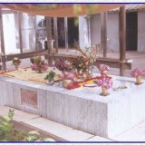 Samadhi-Sri-Aurobindo-Ashram-8