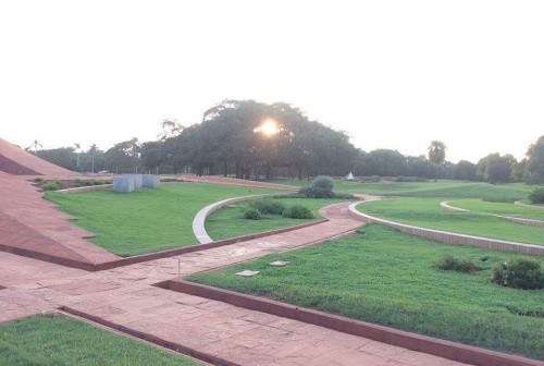 11_matrimandir-at-auroville.jpg