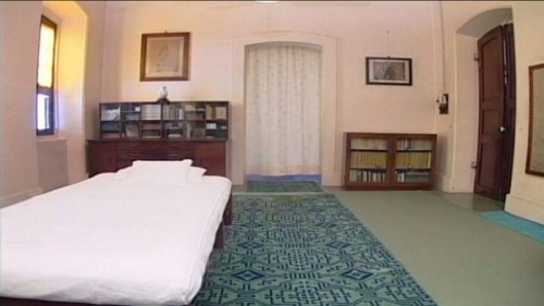 3-Darshan-of-Sri-Aurobindo-and-The-Mother-Room.jpg