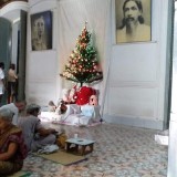 Sri-Aurobindo-Dining-Room-Decorations-on-Special-Days-29