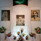 Sri-Aurobindo-Dining-Room-Decorations-on-Special-Days-6