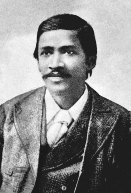 22_Sri-Aurobindo.jpg