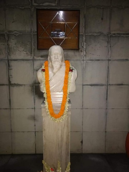 27 Sri Aurobindo Busts Across Globe