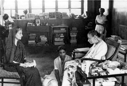 37:Indira Gandhi @ Sri Aurobindo Ashram