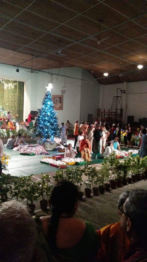 Christmas Celebrations at Sri Aurobindo Ashram 8