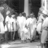 124_Jawahar-Lal-Nehru-at-Sri-Aurobindo-Ashram