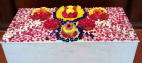6_Flower-Decorations-at-Sri-Aurobindo-Center-Chandigarh.jpg