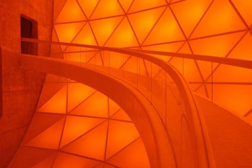 7Going-up-the-ramp-leading-to-the-Inner-Chamber-in-orange-light..jpg