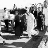 Dalai-Lama-at-Sri-Aurobindo-Ashram-1