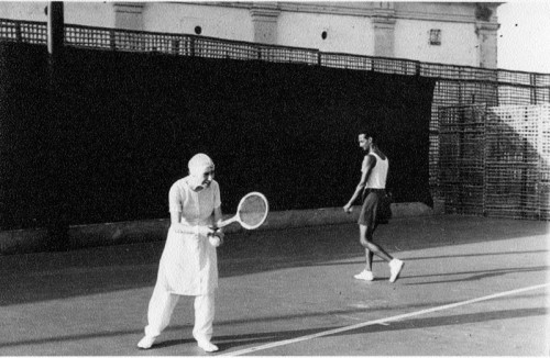 Mother-Playing-Tennis--32.jpg