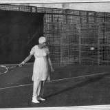 Mother-Playing-Tennis--37