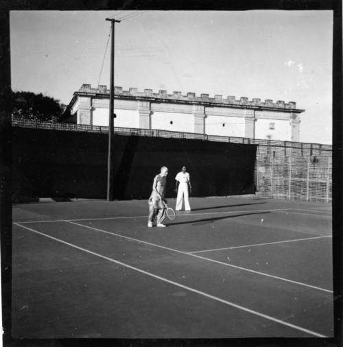 Mother-Playing-Tennis--62.jpg