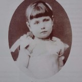 Childhood-Pics-of-Our-Mother-01