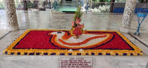 Sri-Aurobindo-Yoga-Mandir-Rourkela-Flower-Decorations-07.jpg