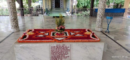 Sri-Aurobindo-Yoga-Mandir-Rourkela-Flower-Decorations-16.jpg