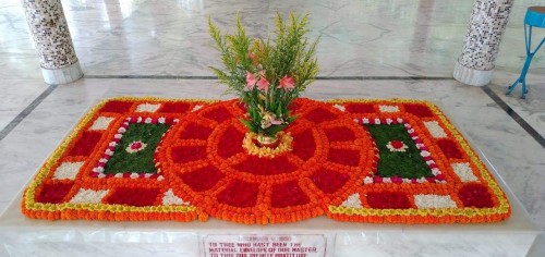 Sri-Aurobindo-Yoga-Mandir-Rourkela-Flower-Decorations-21.jpg