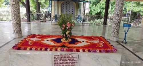 Sri-Aurobindo-Yoga-Mandir-Rourkela-Flower-Decorations-22.jpg