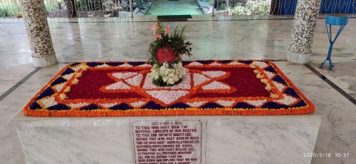 Sri-Aurobindo-Yoga-Mandir-Rourkela-Flower-Decorations.jpg