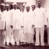 Nolini-Kanta-with-Manubhai-Shah-Udar-Pinto-Surendra-Mohan-Ghosh-and-Navajata