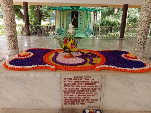 142 Samadhi Decorations at Sri Aurobindo Yoga Mandir Rourkela