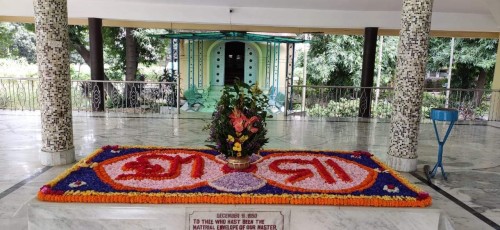 167 Samadhi Decorations at Sri Aurobindo Yoga Mandir Rourkela