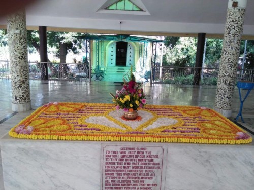 173 Samadhi Decorations at Sri Aurobindo Yoga Mandir Rourkela