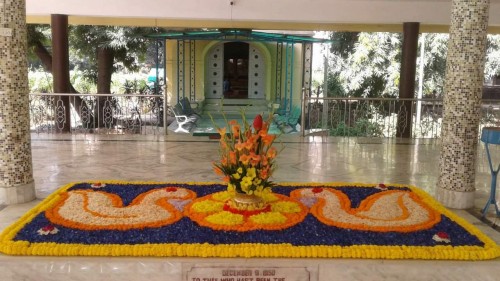 193_Samadhi-Decorations-at-Sri-Aurobindo-Yoga-Mandir-Rourkela.jpg