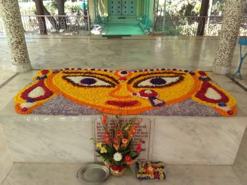 207 Samadhi Decorations at Sri Aurobindo Yoga Mandir Rourkela