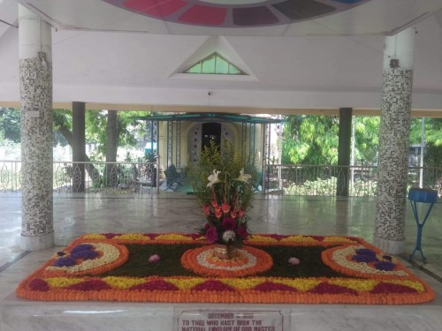 224_Samadhi-Decorations-at-Sri-Aurobindo-Yoga-Mandir-Rourkela.jpg