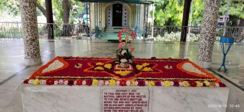 248_Samadhi-Decorations-at-Sri-Aurobindo-Yoga-Mandir-Rourkela.jpg