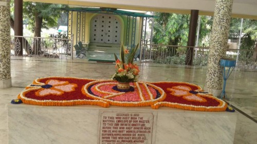 253_Samadhi-Decorations-at-Sri-Aurobindo-Yoga-Mandir-Rourkela.jpg