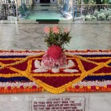 364_Samadhi-Decorations-at-Sri-Aurobindo-Yoga-Mandir-Rourkela