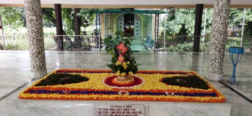 389 Samadhi Decorations at Sri Aurobindo Yoga Mandir Rourkela