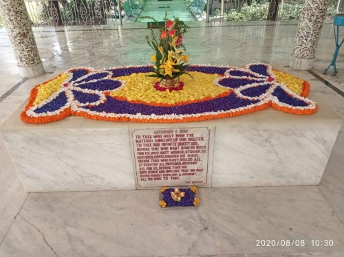 398 Samadhi Decorations at Sri Aurobindo Yoga Mandir Rourkela