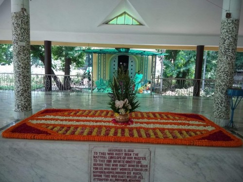 405 Samadhi Decorations at Sri Aurobindo Yoga Mandir Rourkela