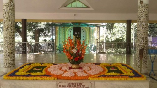 407 Samadhi Decorations at Sri Aurobindo Yoga Mandir Rourkela