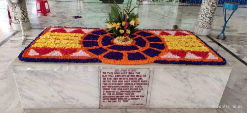 418 Samadhi Decorations at Sri Aurobindo Yoga Mandir Rourkela