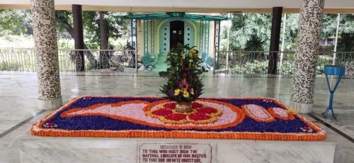 419 Samadhi Decorations at Sri Aurobindo Yoga Mandir Rourkela