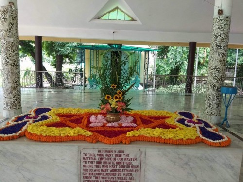 420 Samadhi Decorations at Sri Aurobindo Yoga Mandir Rourkela