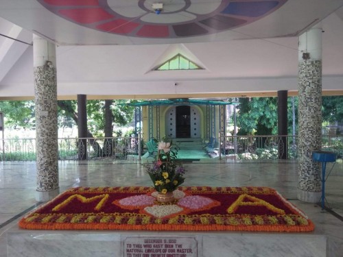 431 Samadhi Decorations at Sri Aurobindo Yoga Mandir Rourkela