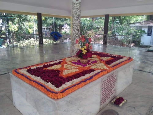 467 Samadhi Decorations at Sri Aurobindo Yoga Mandir Rourkela