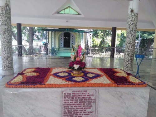 473 Samadhi Decorations at Sri Aurobindo Yoga Mandir Rourkela