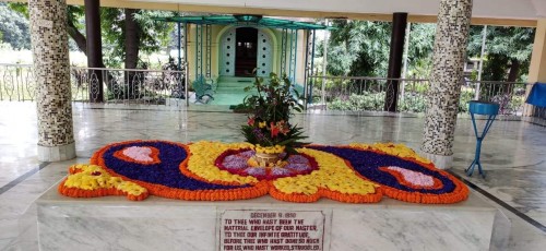 475 Samadhi Decorations at Sri Aurobindo Yoga Mandir Rourkela