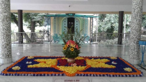 493 Samadhi Decorations at Sri Aurobindo Yoga Mandir Rourkela