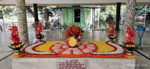 499 Samadhi Decorations at Sri Aurobindo Yoga Mandir Rourkela